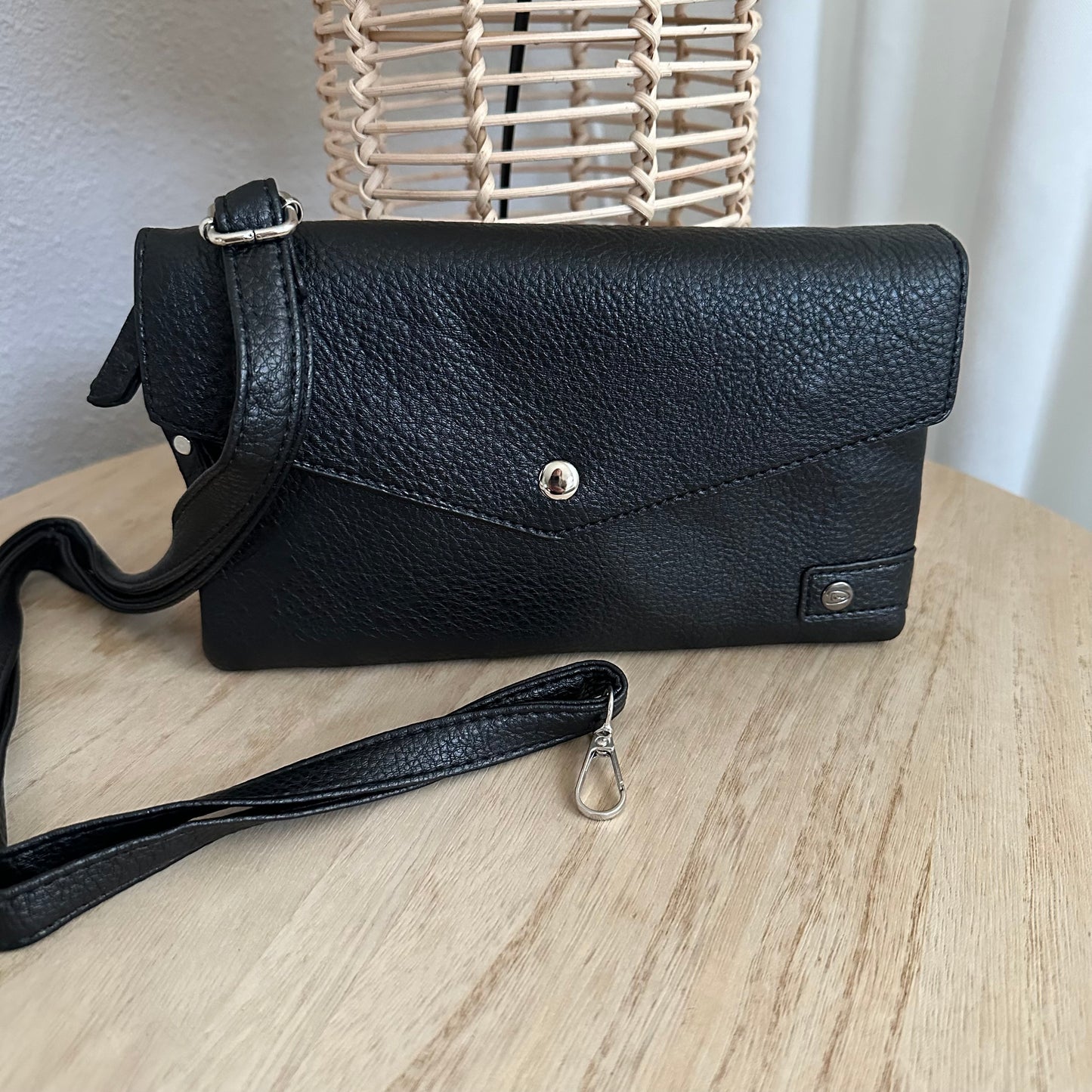 Schoudertasje/crossbody 'Stanfield' inclusief drie banden Zwart
