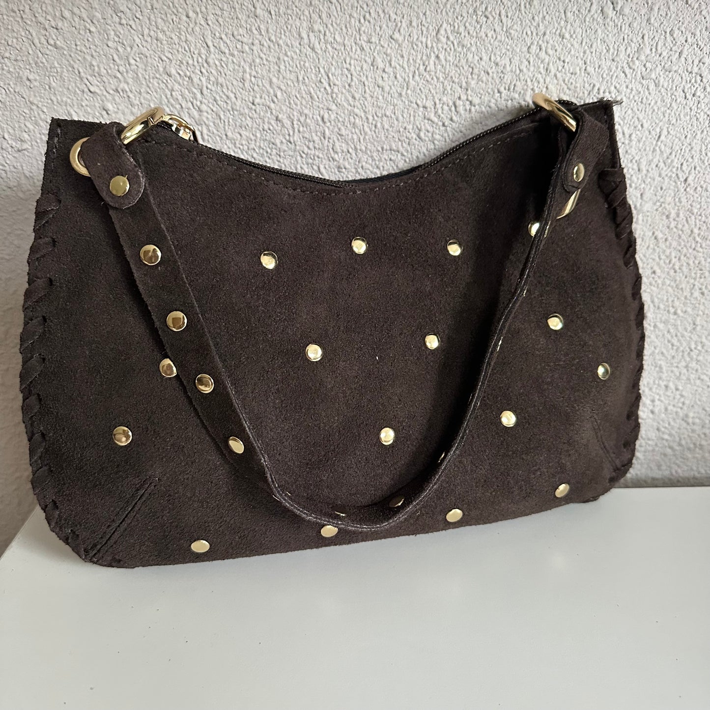 Tasje chocobruin gouden studs