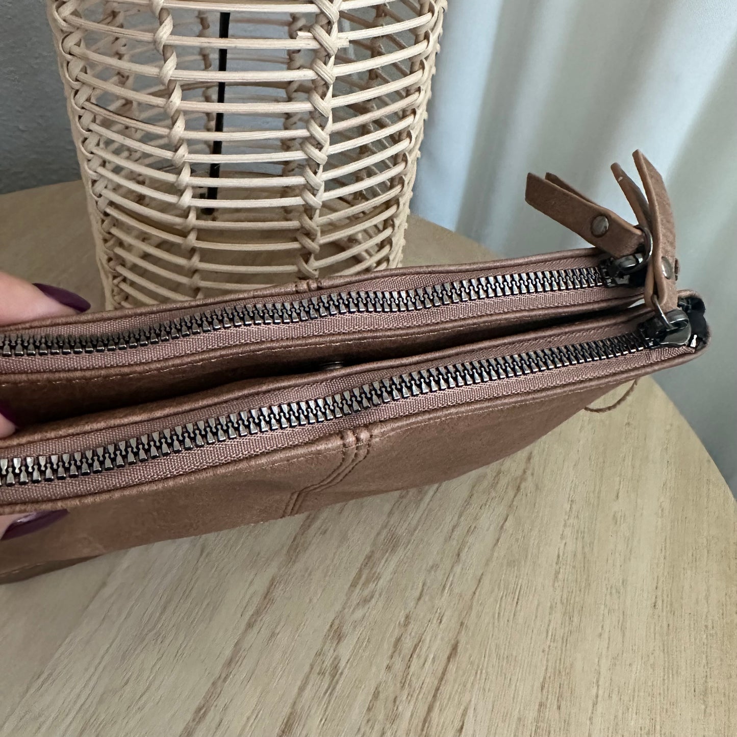 SChoudertasje/crossbody 'Harbin' incusief twee banden Donker Camel