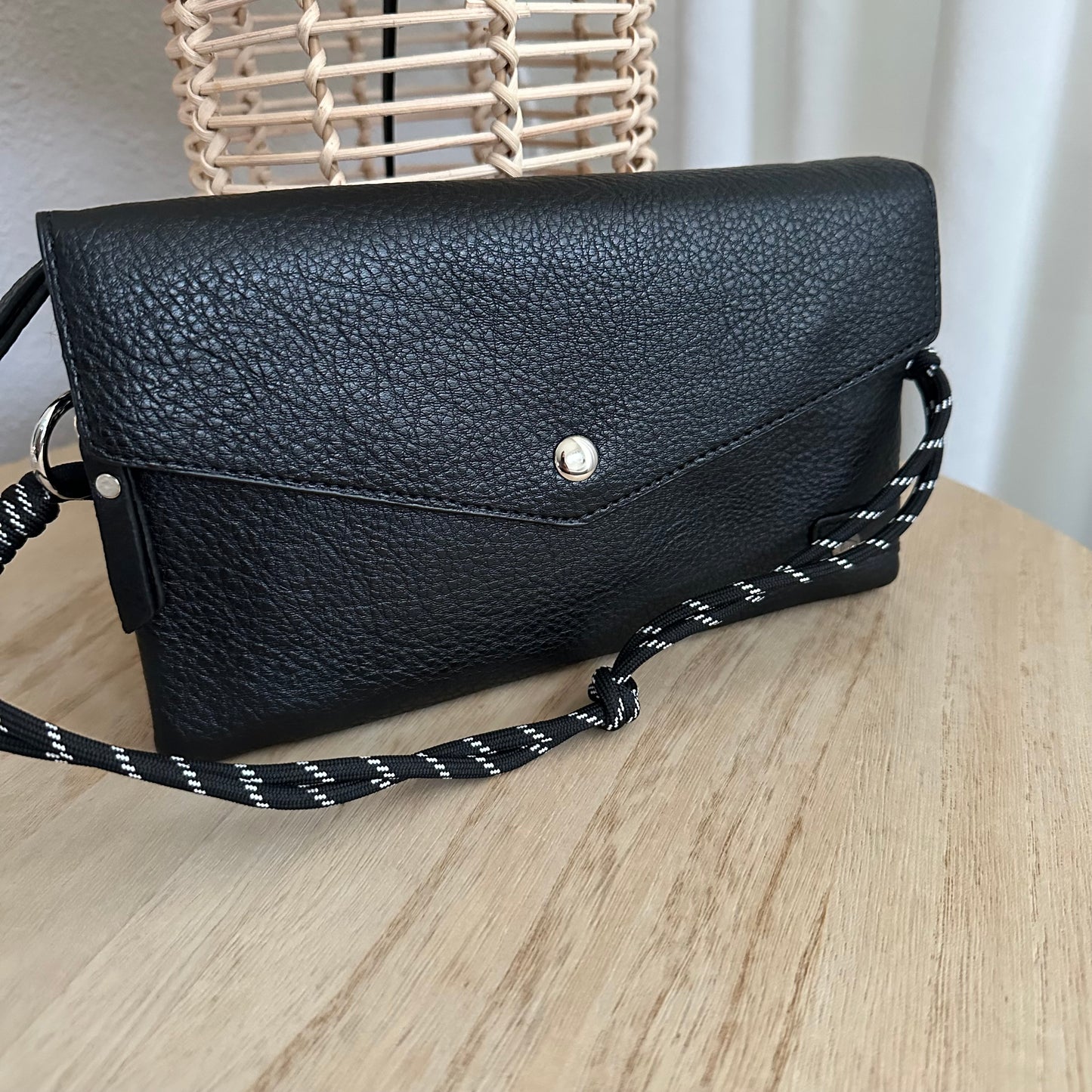 Schoudertasje/crossbody 'Stanfield' inclusief drie banden Zwart