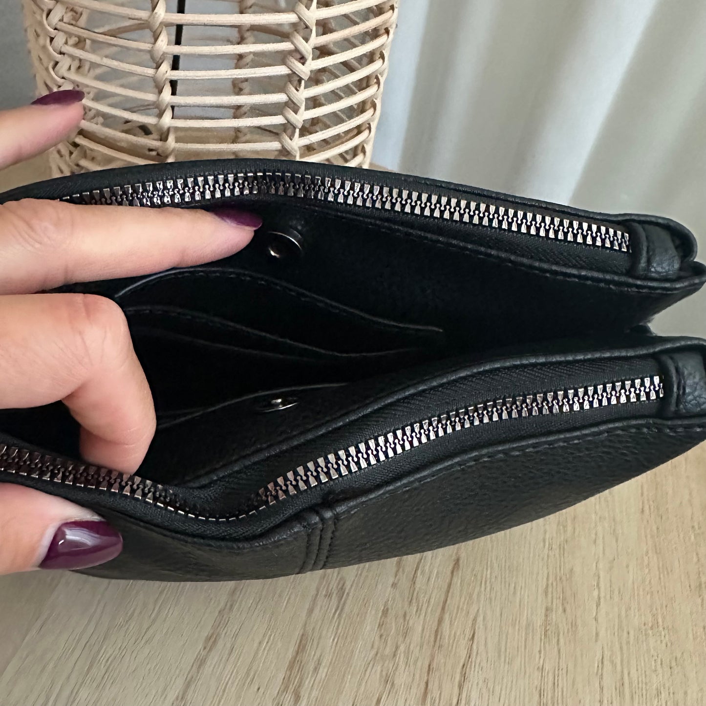 Schoudertasje/crossbody 'Castel' inclusief twee banden Zwart