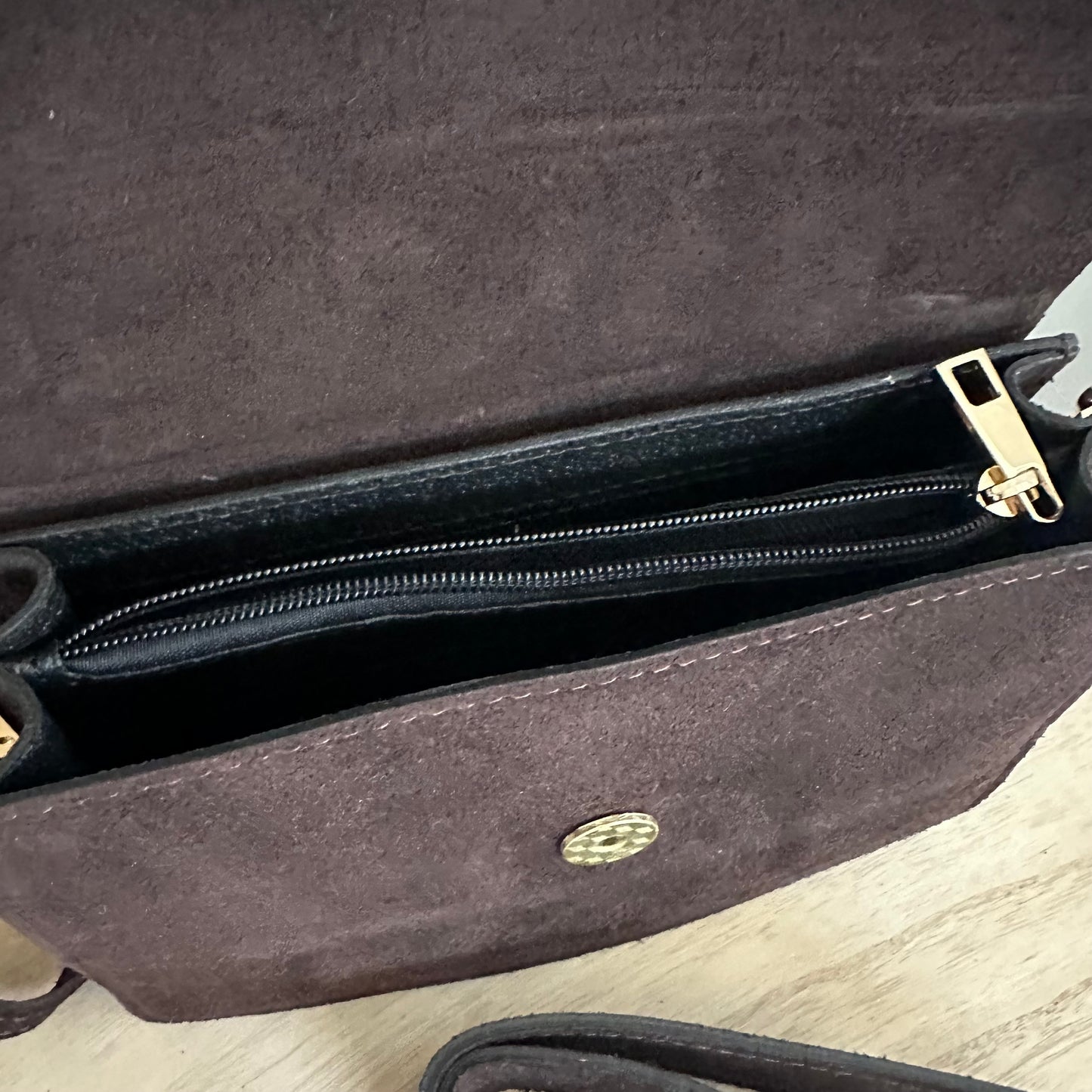 Prachtige stijlvolle leder suèdine tas Chocobruin