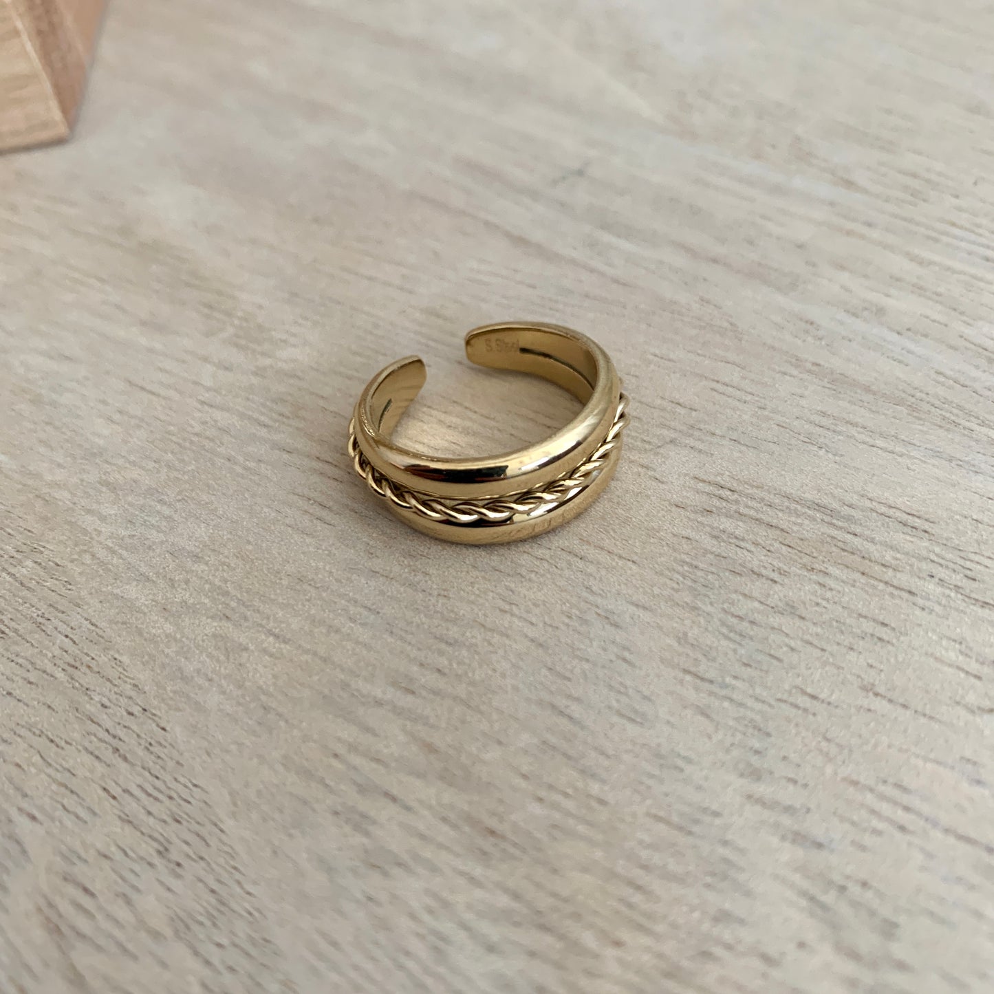 Triple Ring Goud