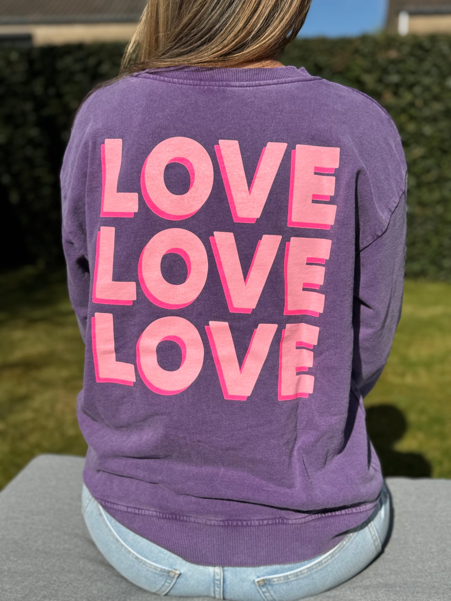 Sweater Paars 'Love Love Love'