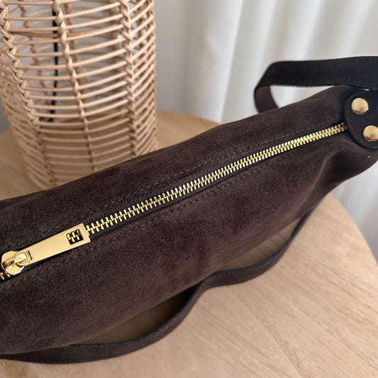 Middel basic suède schoudertas Chocobruin