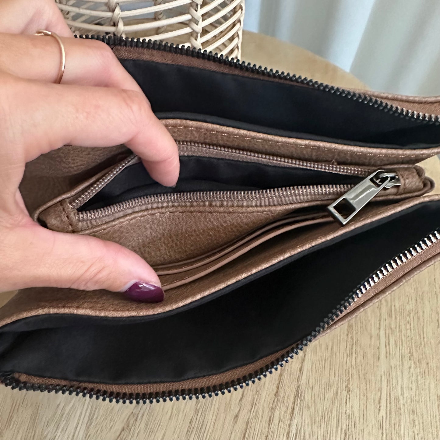 Schoudertasje/crossbody 'New York' inclusief drie banden Camel