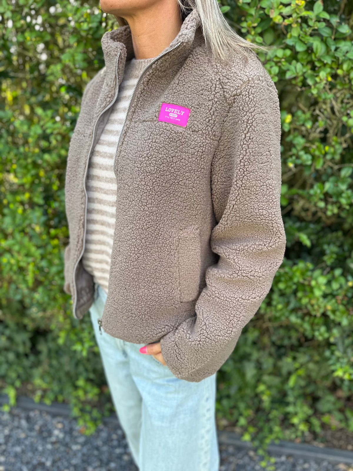 Teddy Jacket Taupe patch