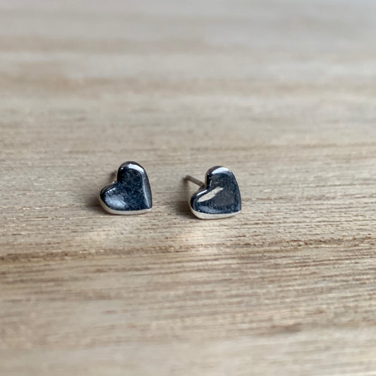 Oorstuds gesloten hartje Zilver