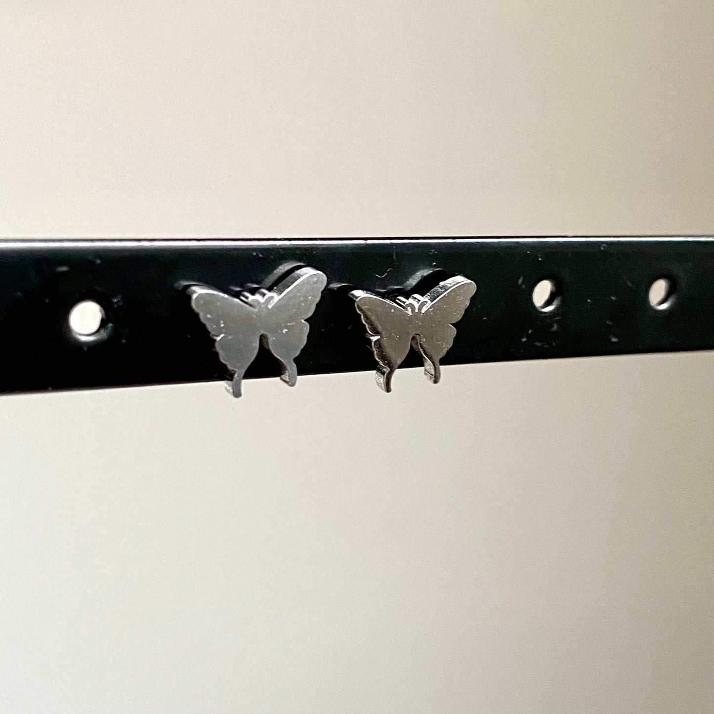 Oorstuds vlinder Zilver