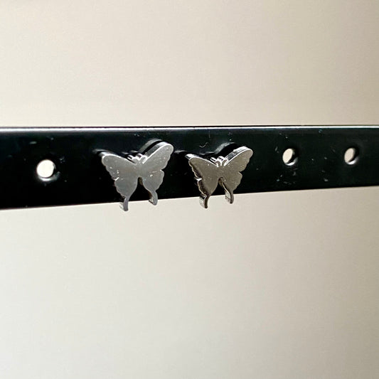 Oorstuds vlinder Zilver