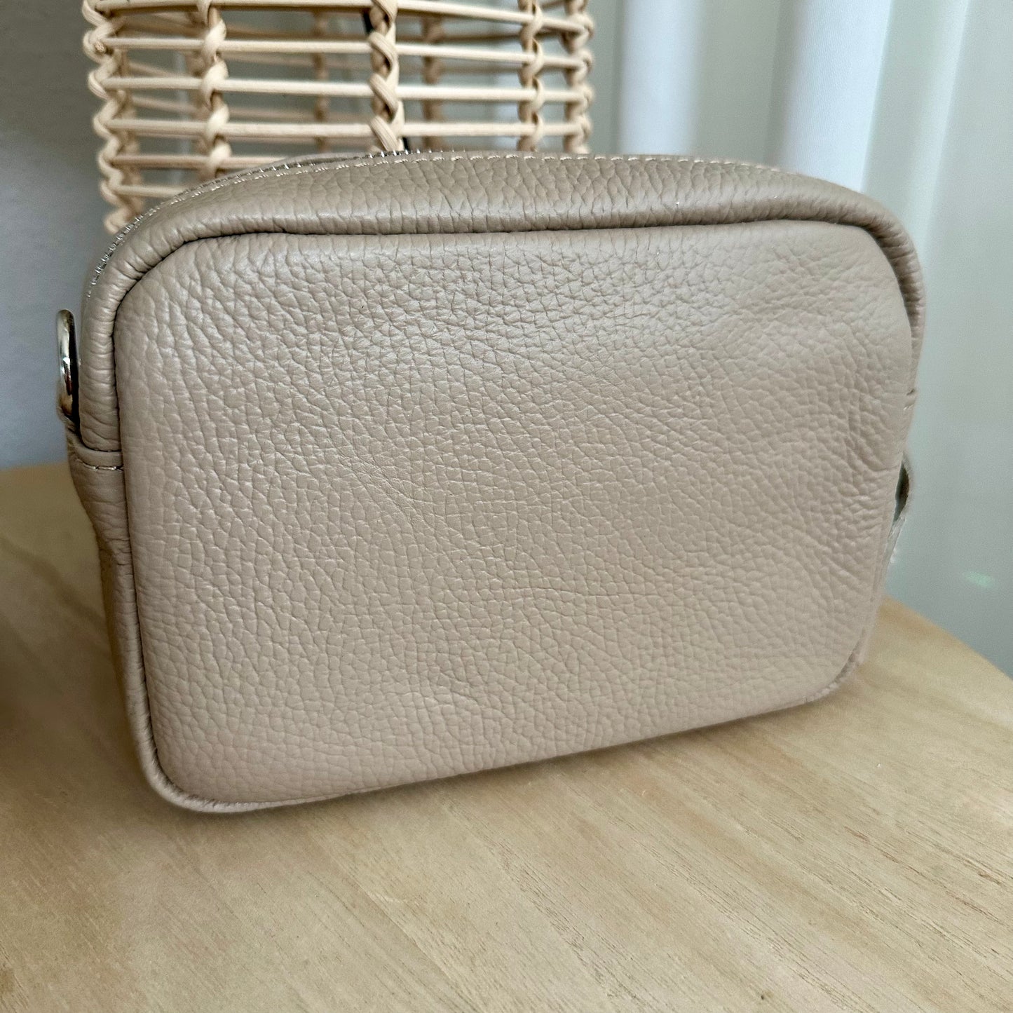 Lederen crossbody tas Leverkleur 'Tassel' met zilveren ritsje