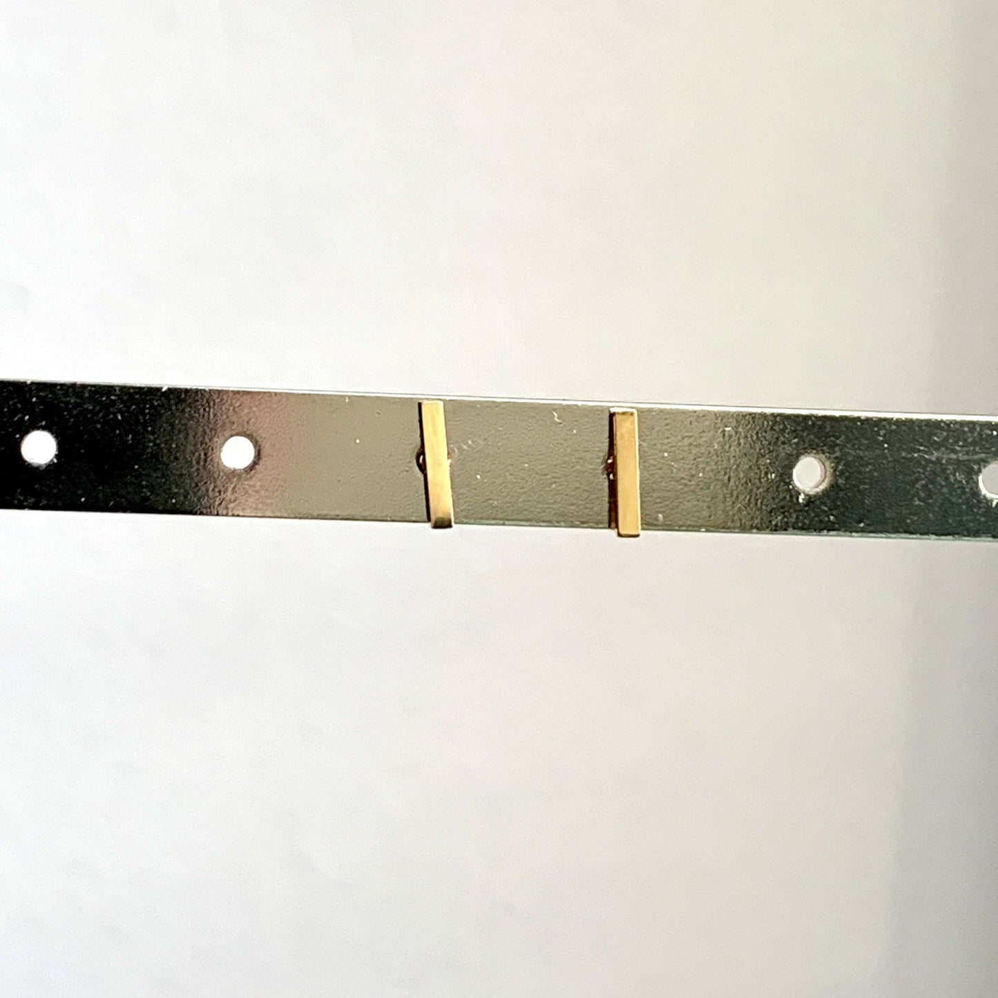 Oorstuds mini staafje Goud Recht