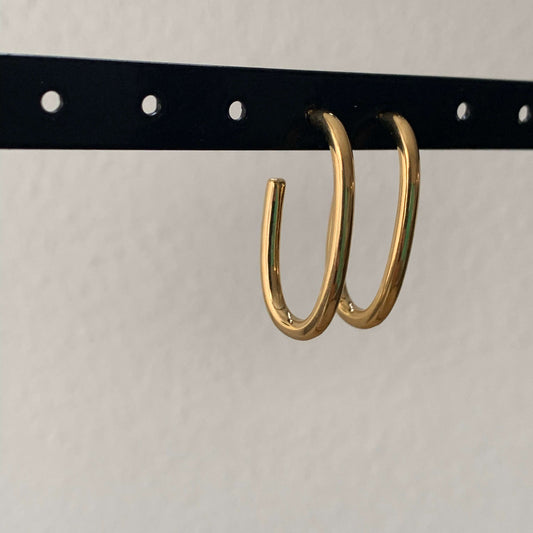 Shapes oorhangers ovaal glad Goud