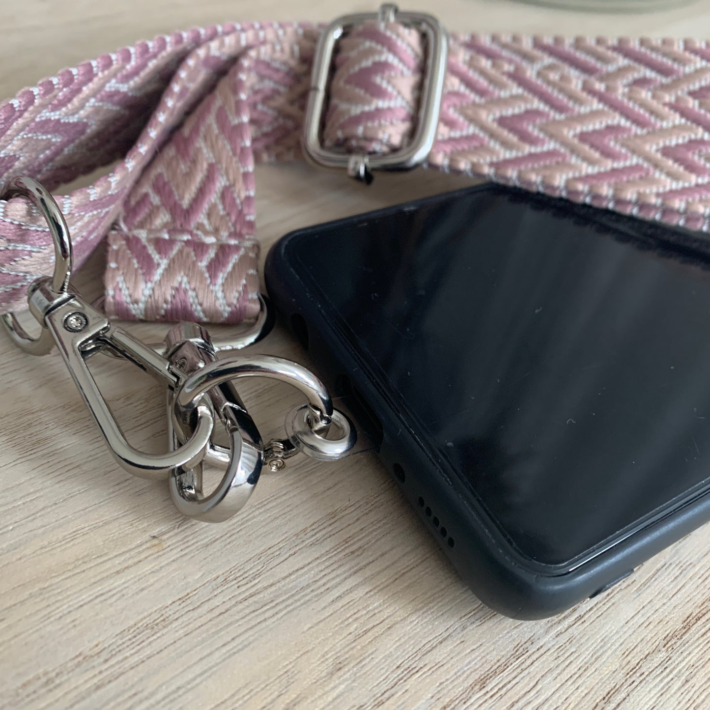 Telefoonband/Tasband Zachtroze/Zachtlila