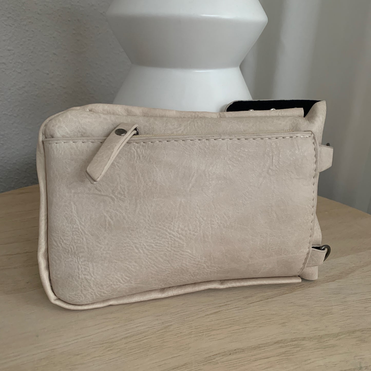 Telefoon- en schoudertasje Naturel, model 'Stud'