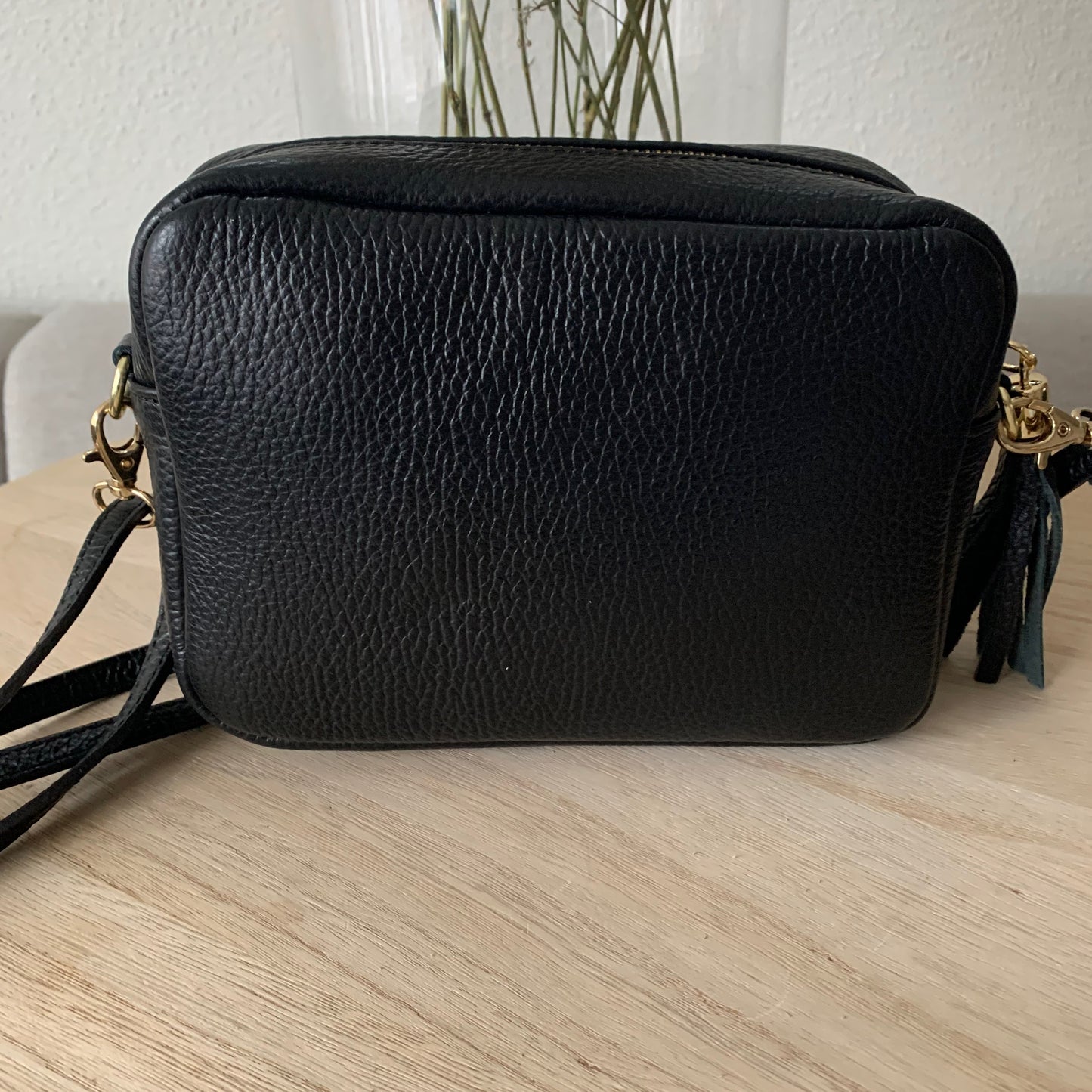 Lederen crossbody tas Zwart 'Tassel' gouden ritsje