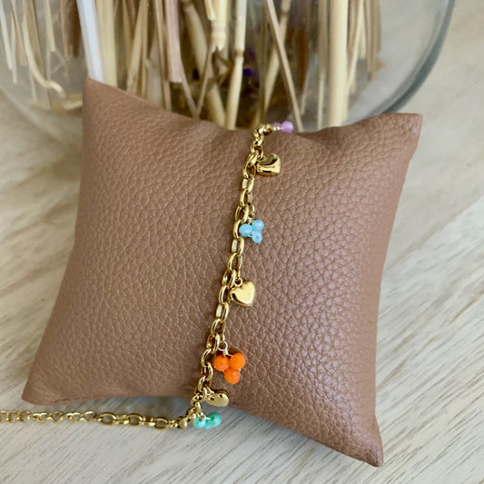 Armbandje bedeltjes hartjes kraaltjes