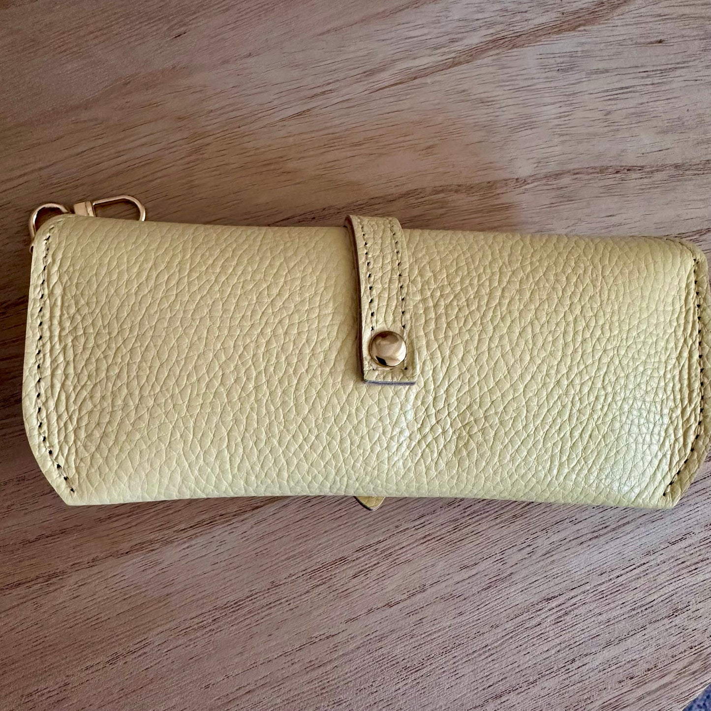 Lederen (zonne) bril etui Zachtgeel