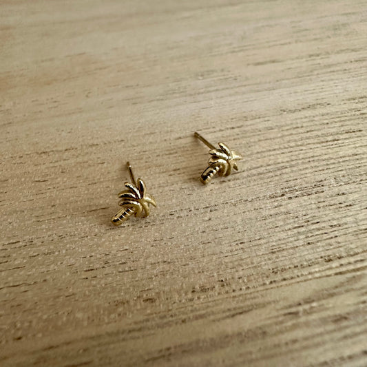Oorstuds palmboompje goud