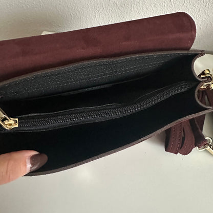 Prachtige stijlvolle suèdine tas Burgundy (sale, kleine beschadiging)