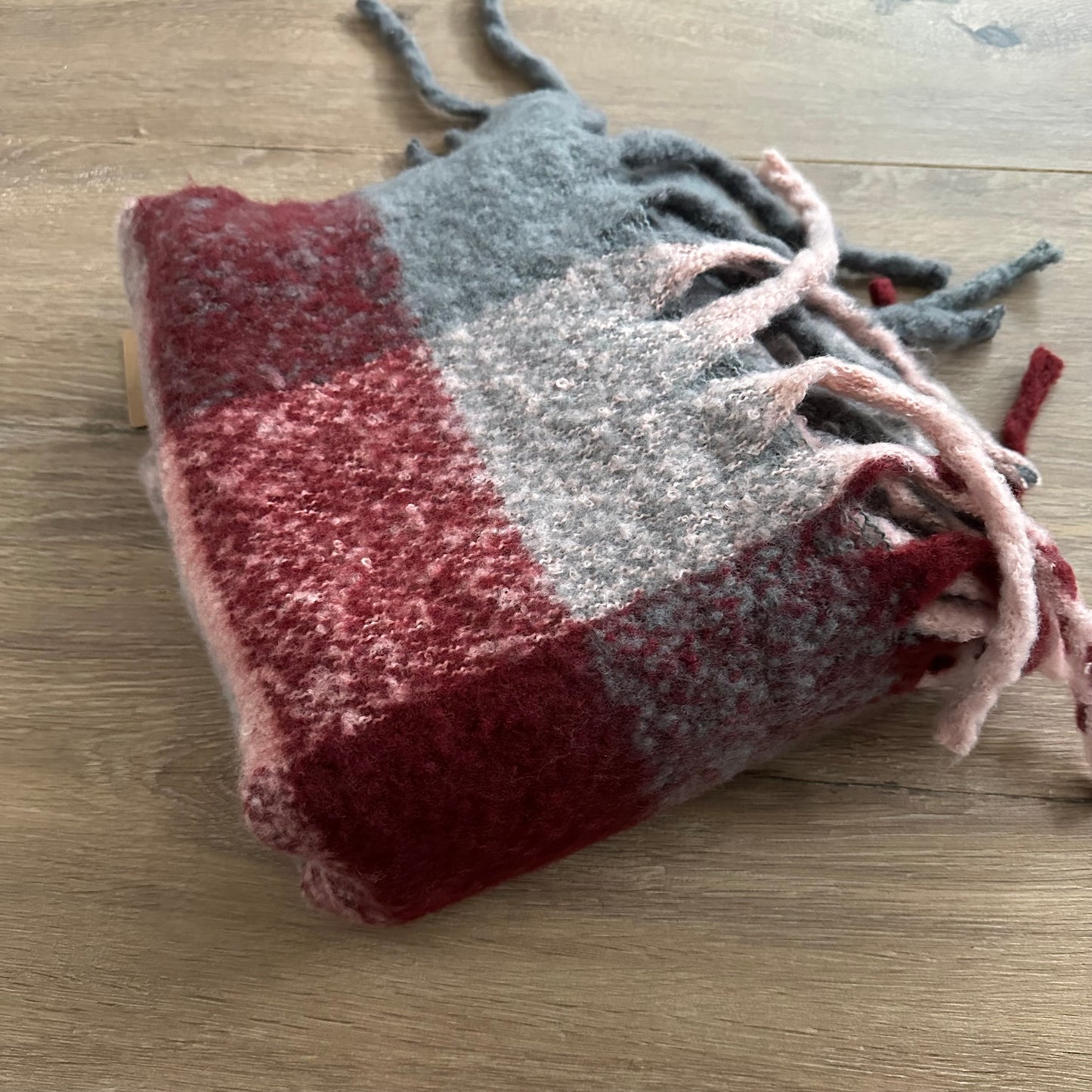 Sjaal recht Burgundy/Grijs/Roze met franjes