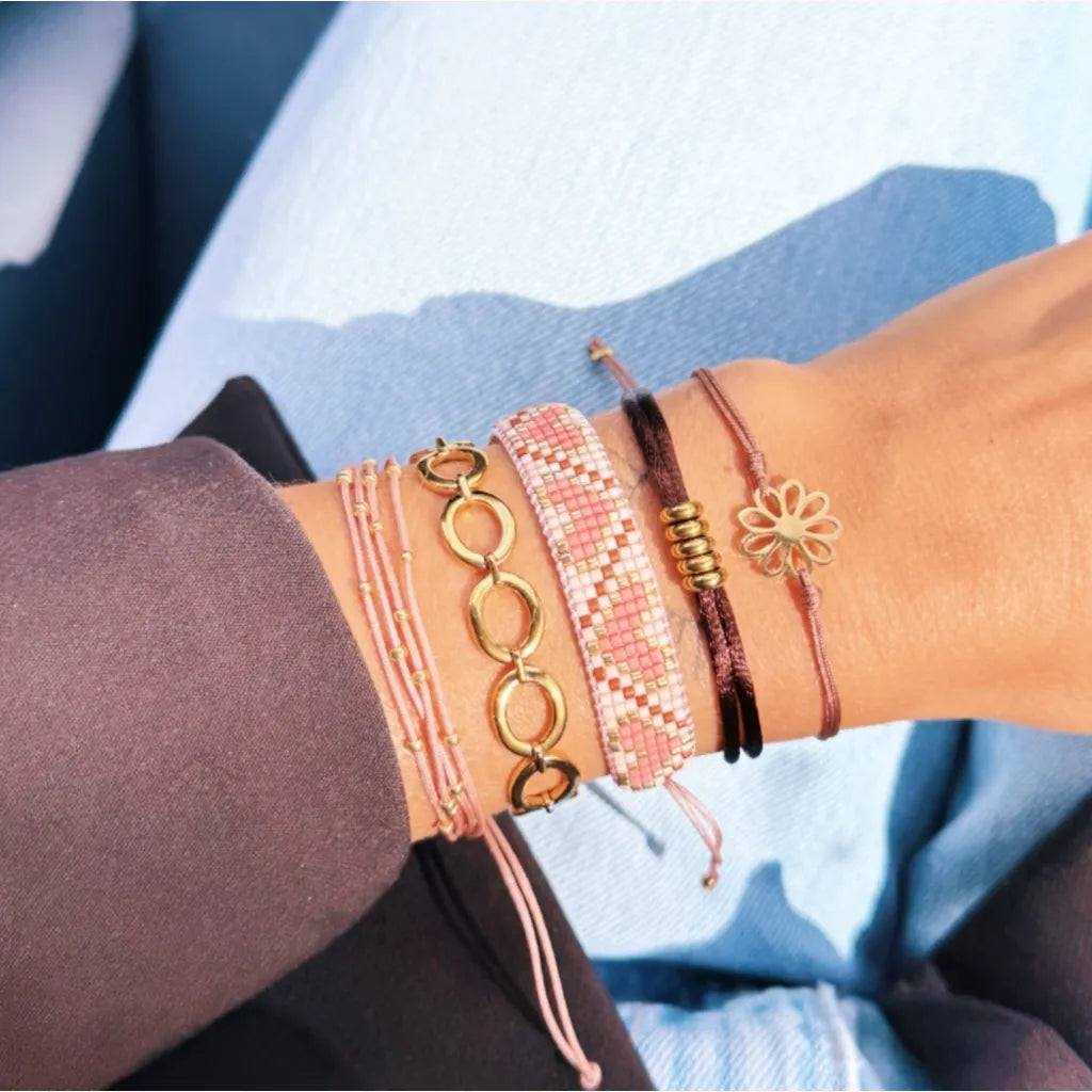 Satijn armbandje met ringen Chocobruin/goud