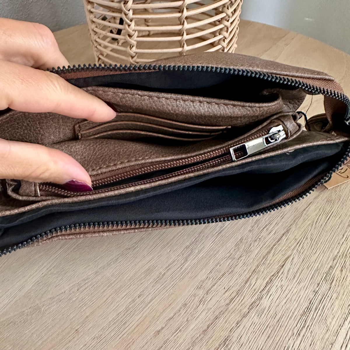 Schoudertasje/crossbody 'New York' inclusief drie banden Dark Camel