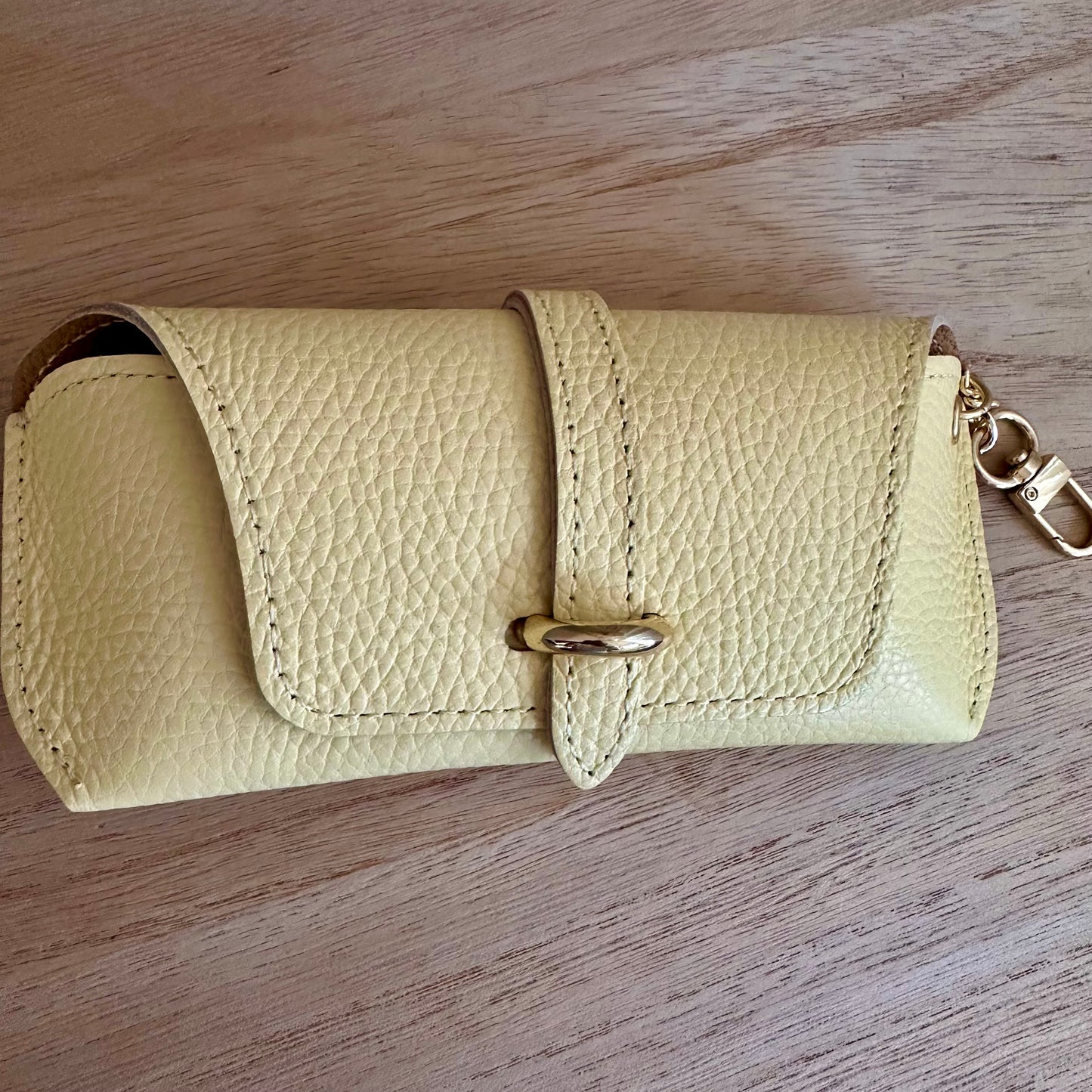 Lederen (zonne) bril etui Zachtgeel