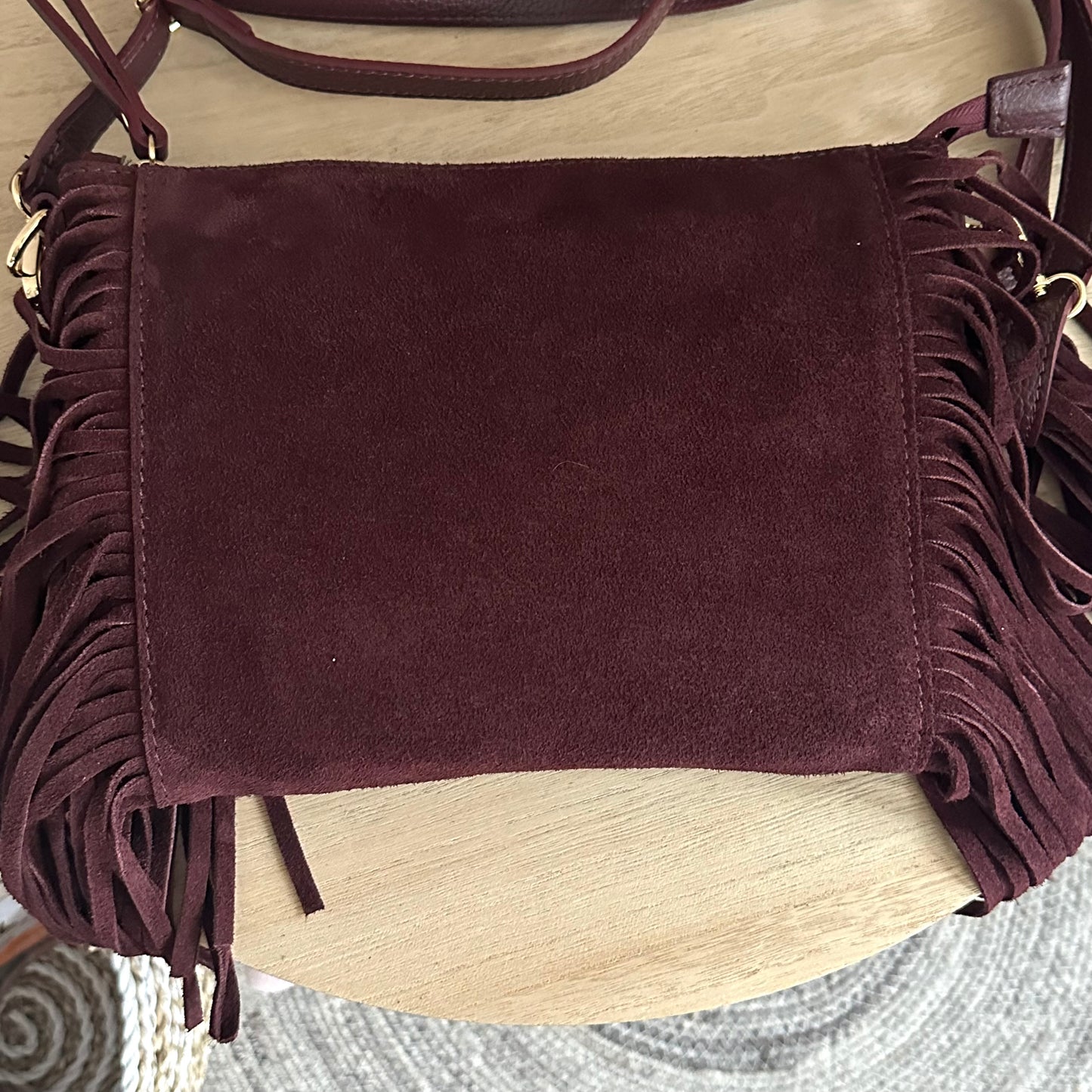 Rechthoekige tas suèdine met franjes Bordeaux