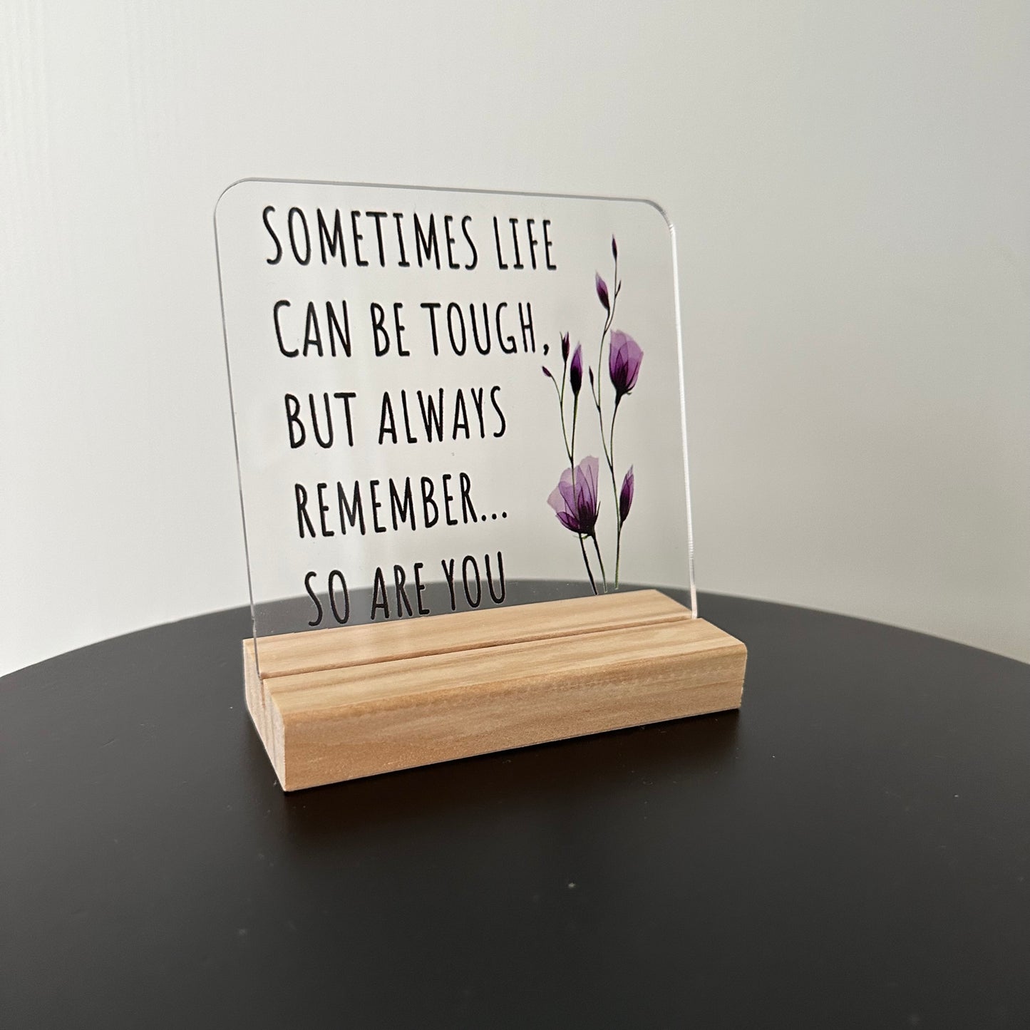 Cadeautje ‘Life can be tough’ inclusief houten blokje