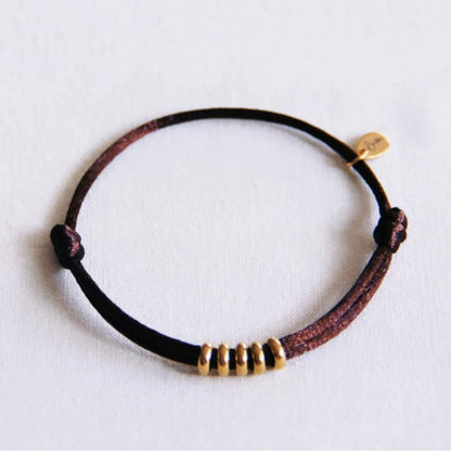 Satijn armbandje met ringen Chocobruin/goud