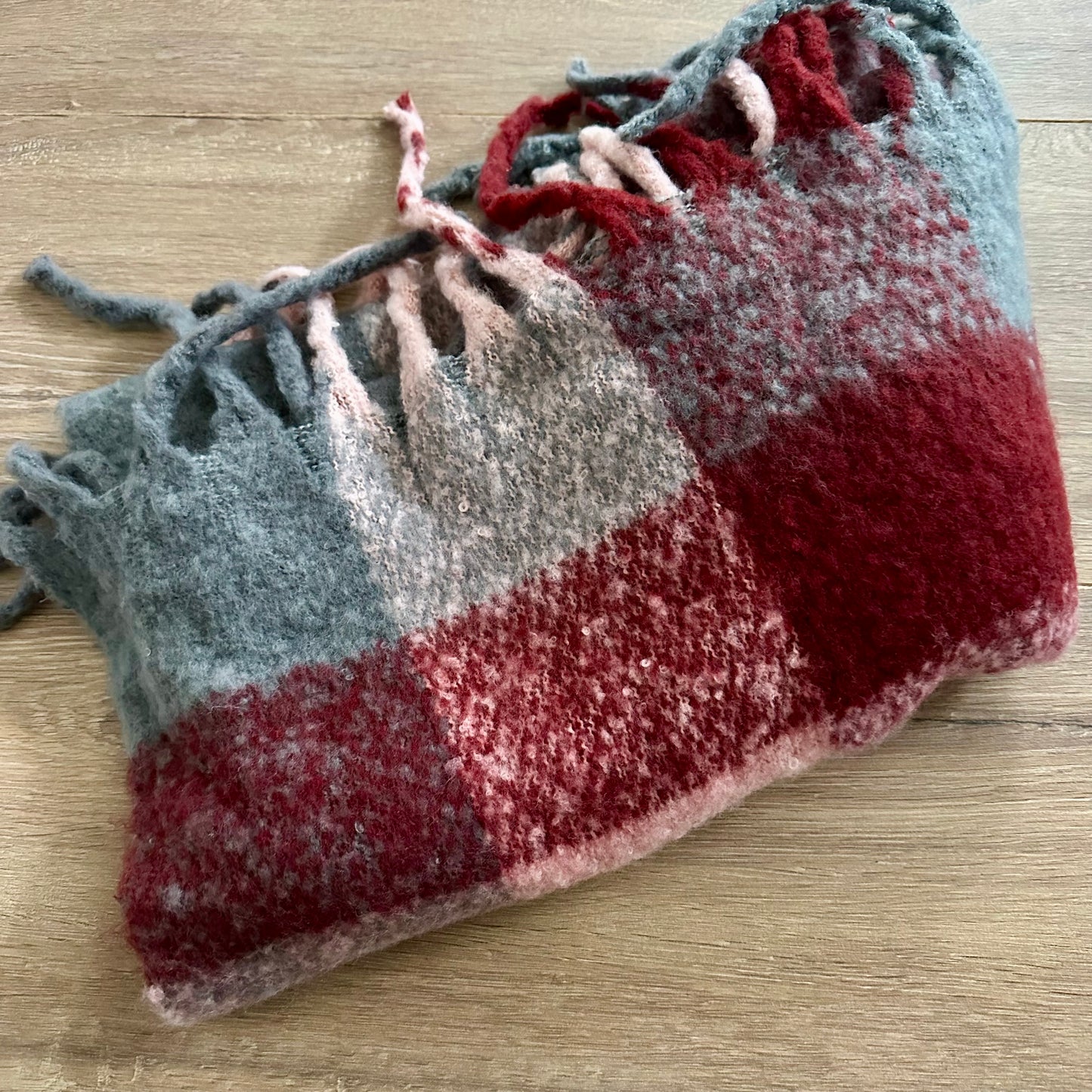 Sjaal recht Burgundy/Grijs/Roze met franjes