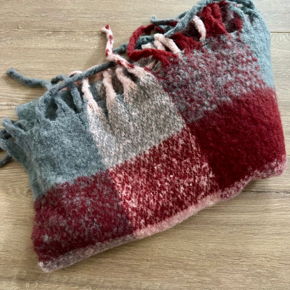 Sjaal recht Burgundy/Grijs/Roze met franjes