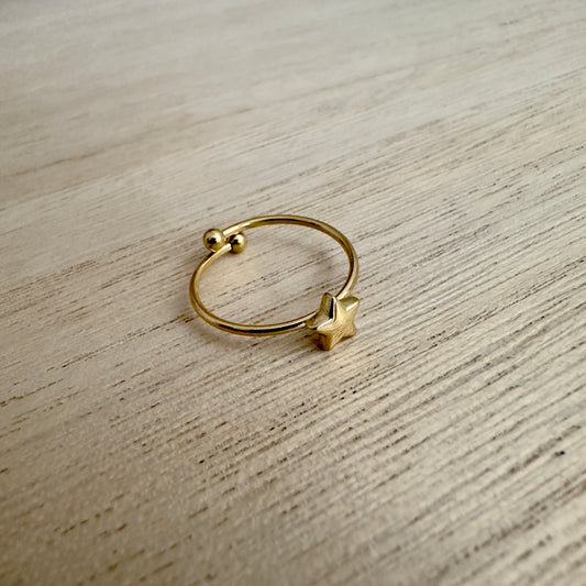 Little Star ring- One Size