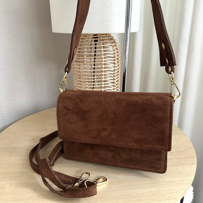 Prachtige stijlvolle suèdine tas Camel bruin