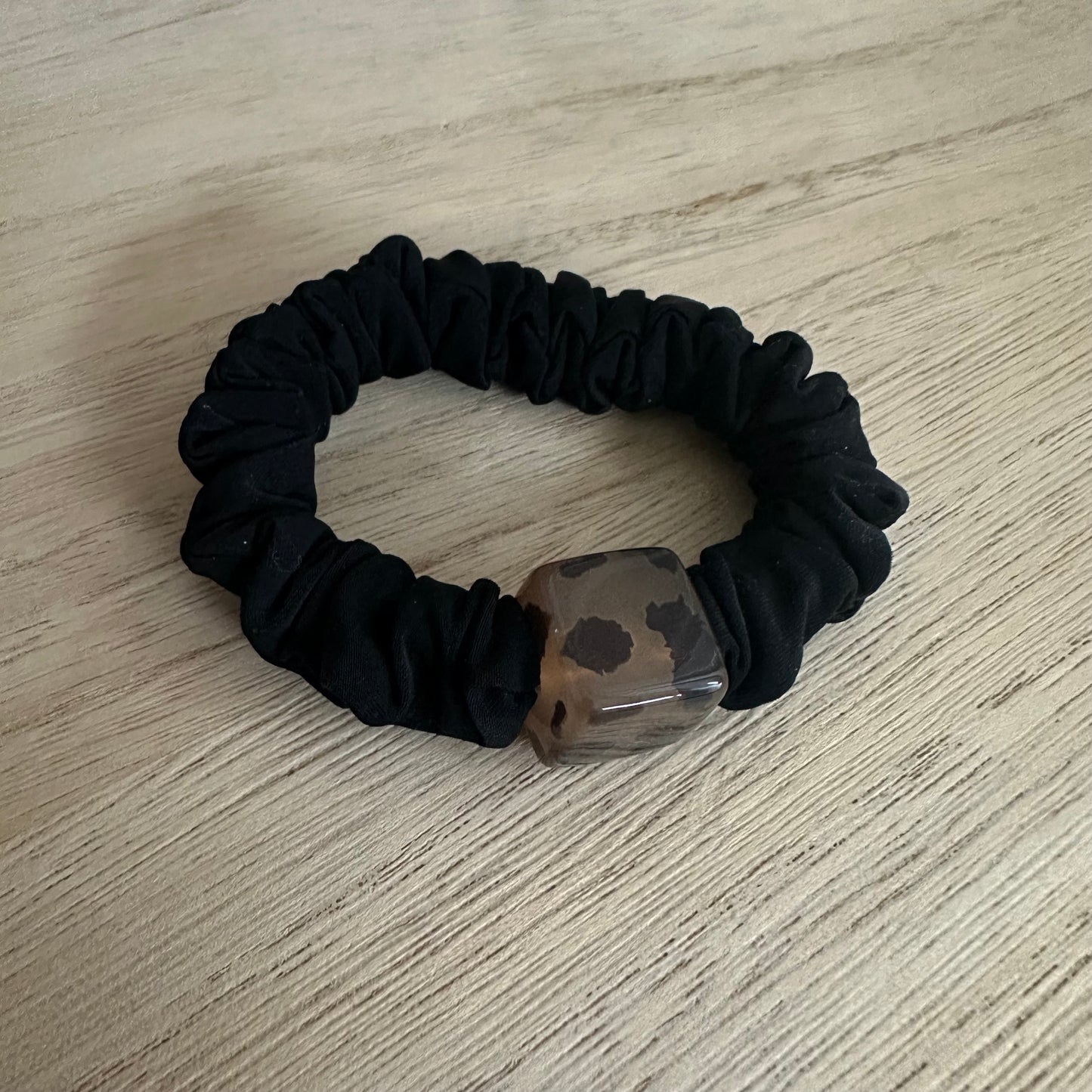 Scrunchie Zwart Steen vierkant