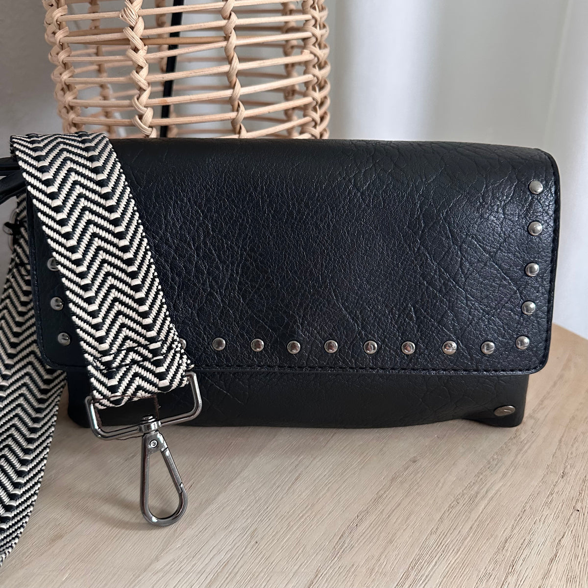 Crossbody/ schoudertas ‘San Martin’ Zwart incl twee schouderbanden