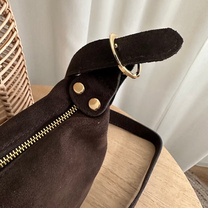 Middel basic suède schoudertas Chocobruin