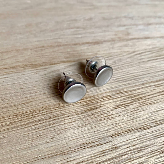 Oorstuds gesloten grof rondje Zilver