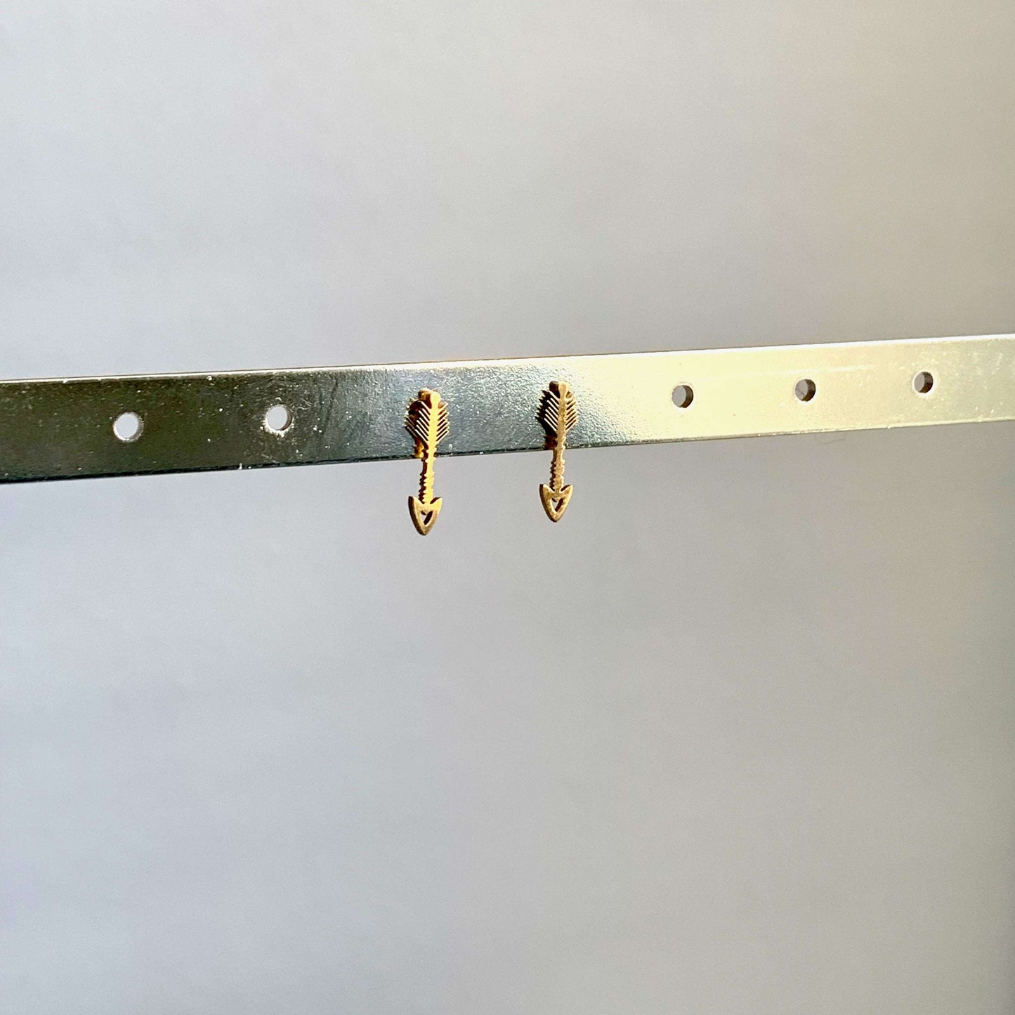 Oorstuds pijltje Goud