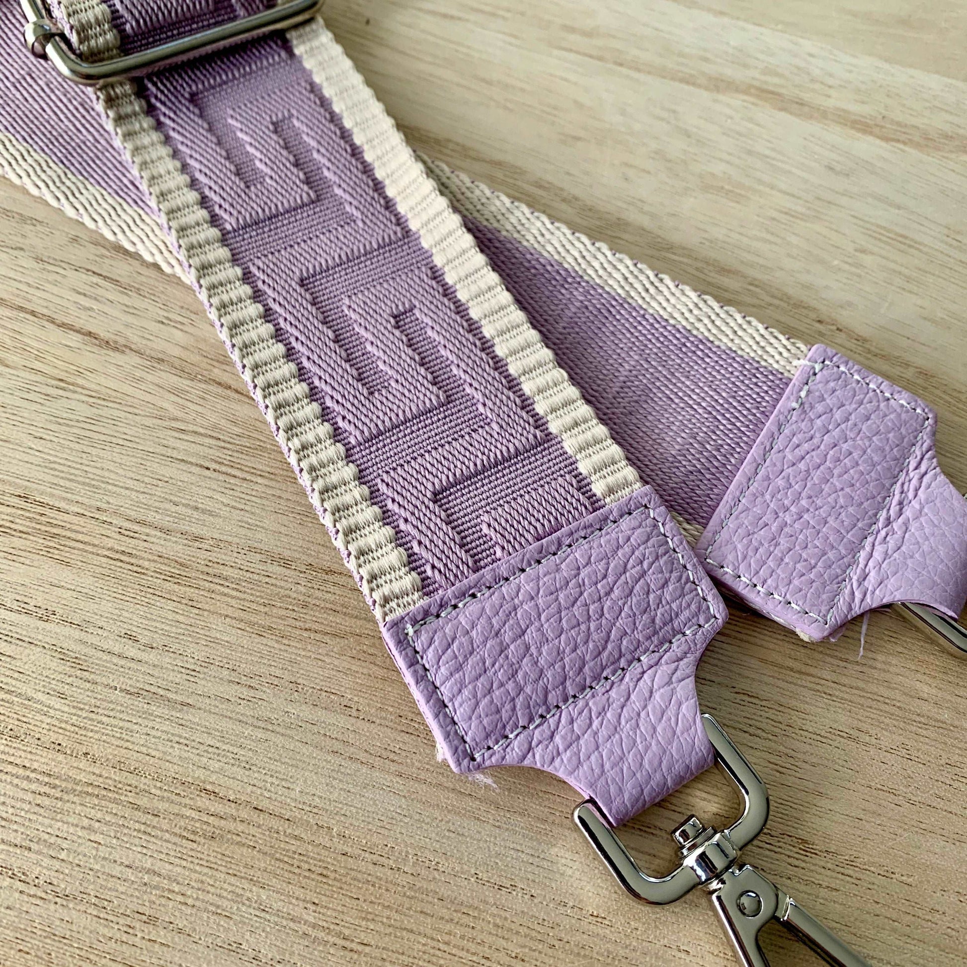 Schouderband breed Lila met Off-White randje