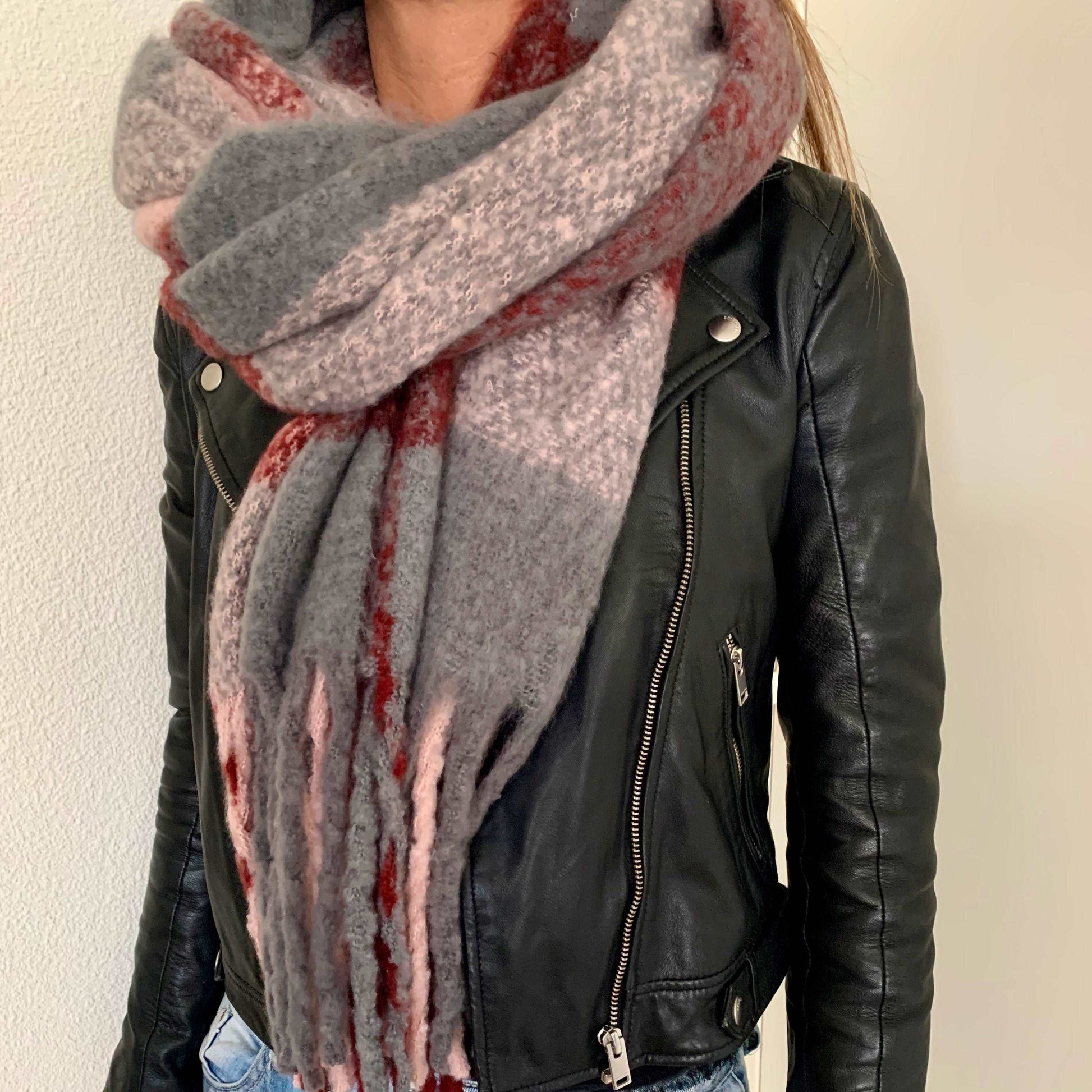 Sjaal recht Donkerrood/Grijs/Roze met franjes