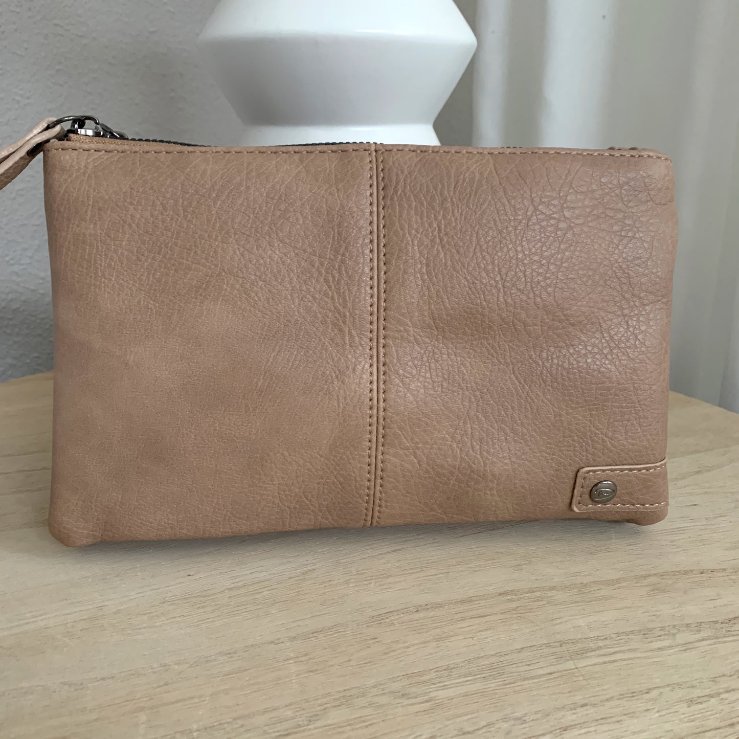 Schoudertasje/crossbody 'New Castel' Licht Camel incl twee schouderbanden