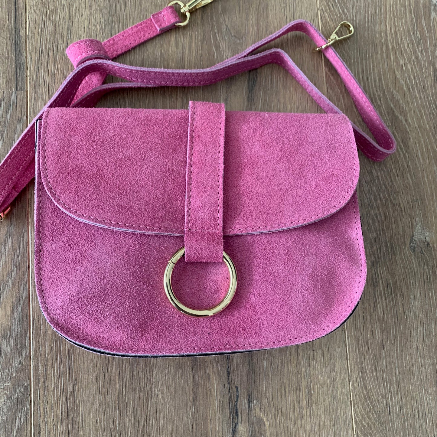 Schoudertas Maan suède Pink Gouden ring